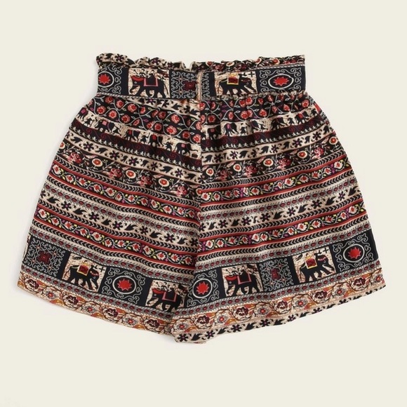 SHEIN Aztec Print Self Tie Paperbag Shorts - Picture 2 of 2